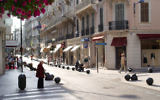 Vue sur la rue d'Antibes à Cannes (Crédit : CC BY SA 3.0)
